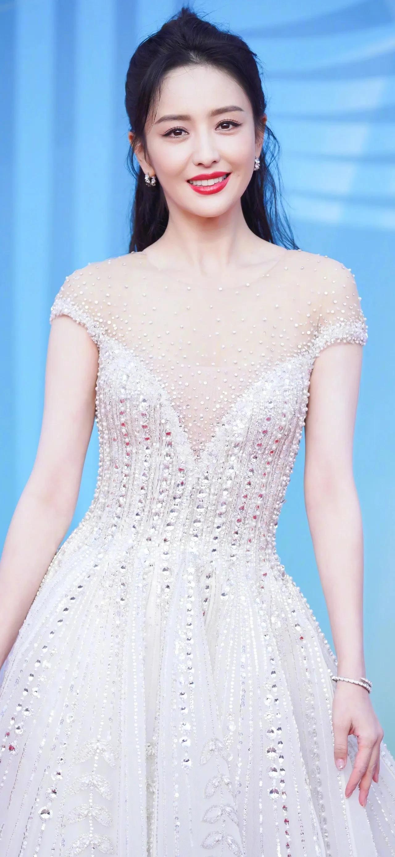 佟丽娅大唐战舞高清壁纸,佟丽娅高清女机长壁纸