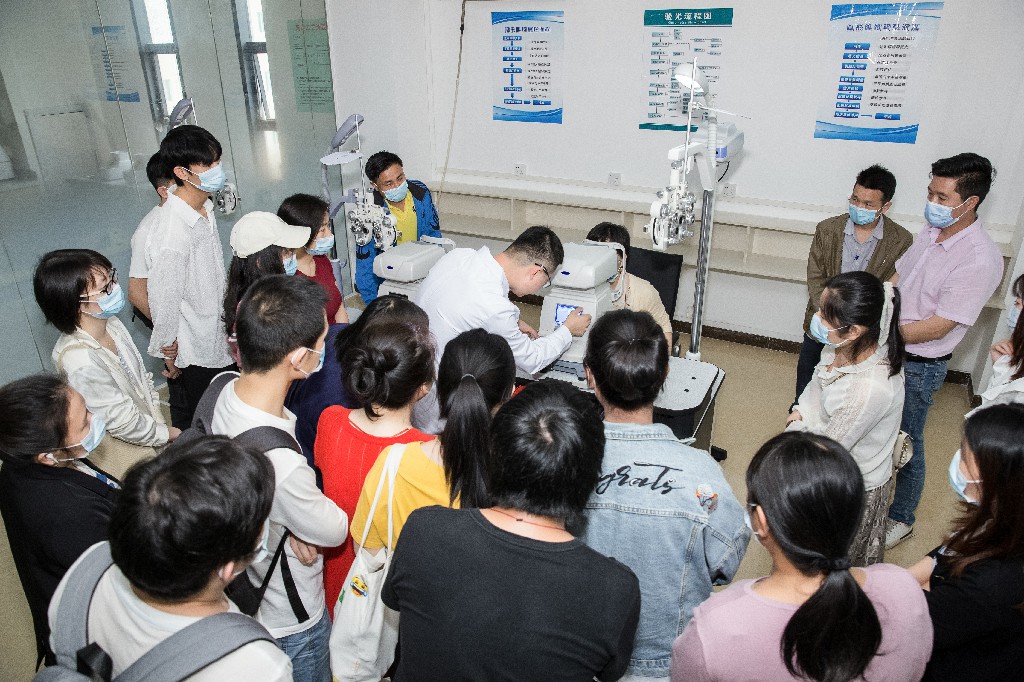 验光配镜培训班哪里学,学验光师的学校