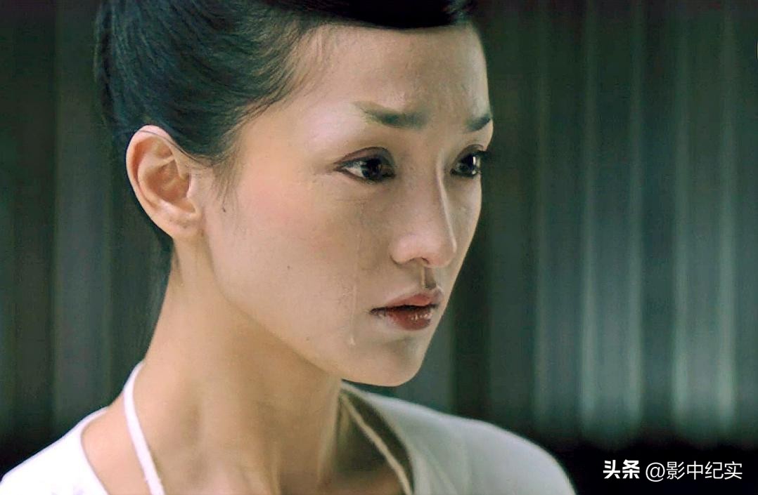 张柏芝周迅对比,周迅和张柏芝混合的长相