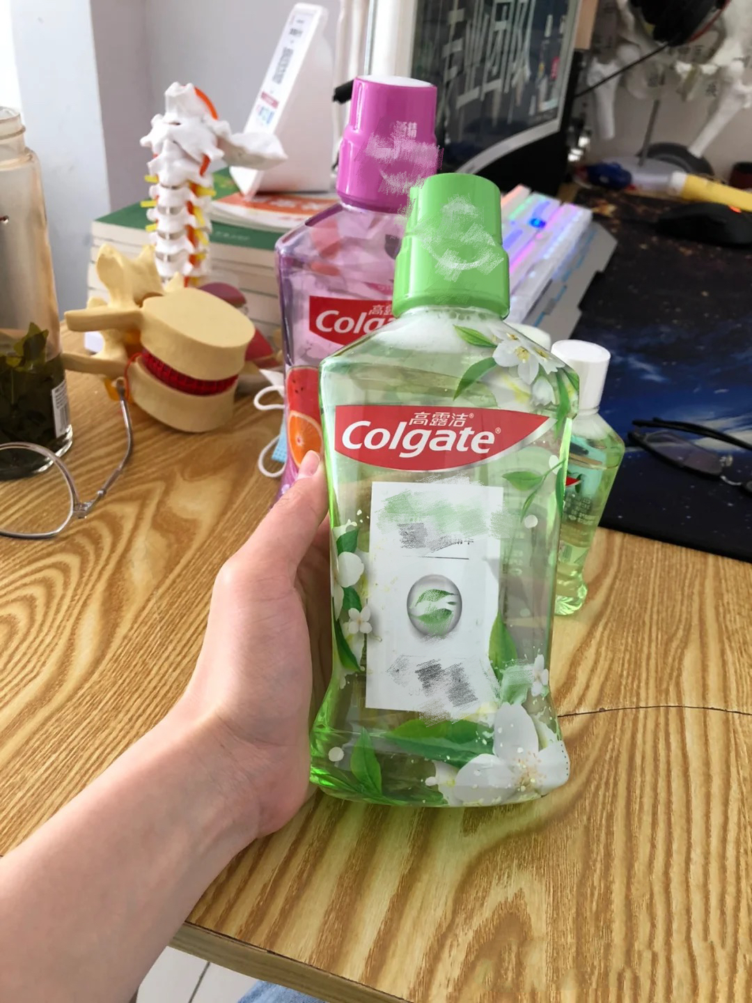 学生党牙黄怎么刷才能刷干净,白牙小妙招1天见效