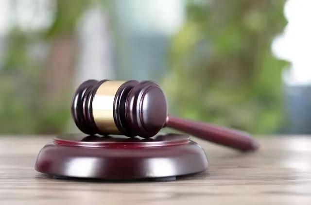 因为银行卡帮人转账被刑事拘留,出借银行卡被定为帮信罪