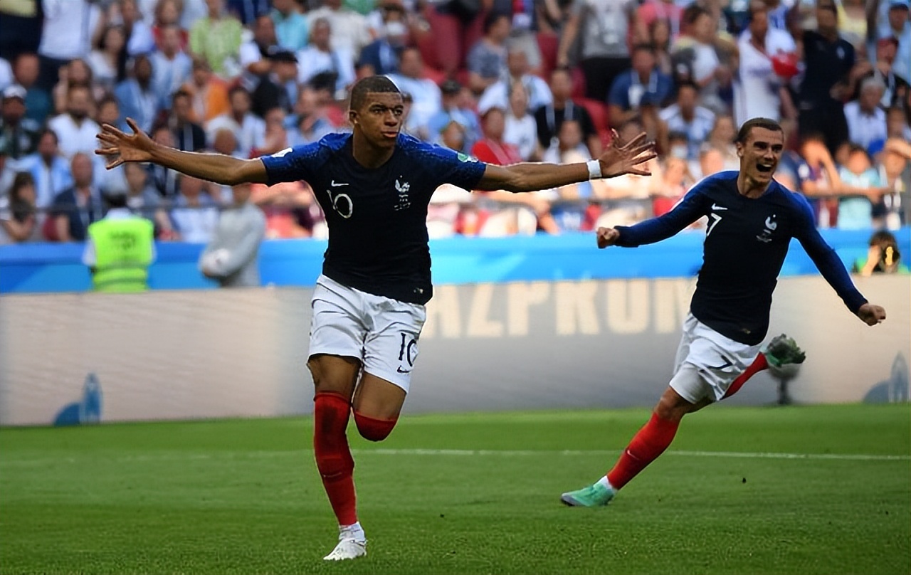 世界杯足球半决赛阿根廷赢了没有,本届世界杯阿根廷晋级四强了吗