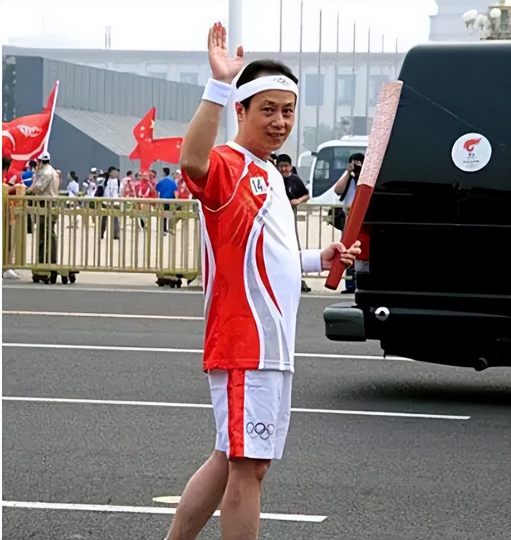 04年罗京播报十七分钟内容,罗京一战封神内容