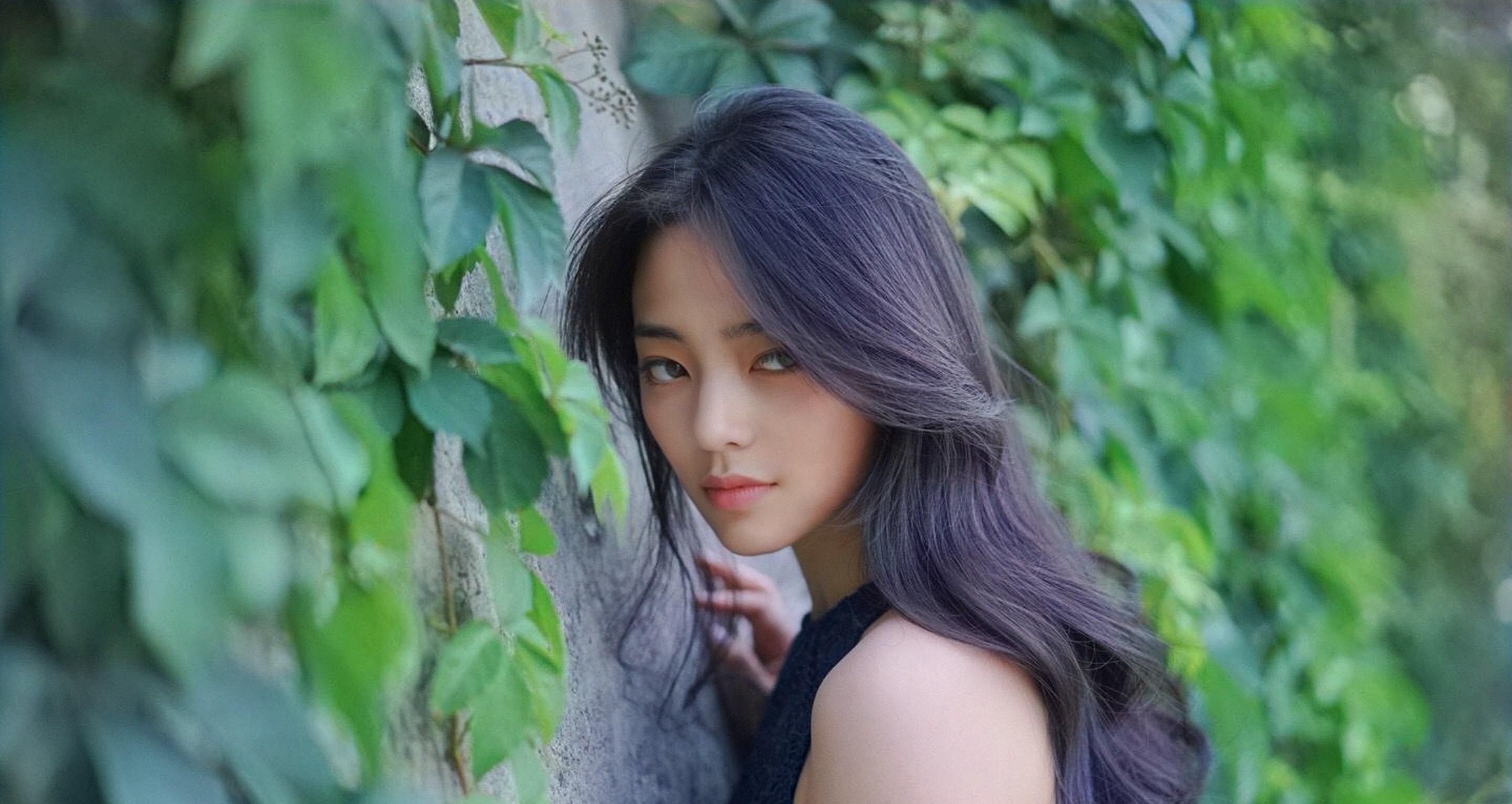 揭秘三位娱乐圈隐藏的富家千金,表面是女歌手实为富豪