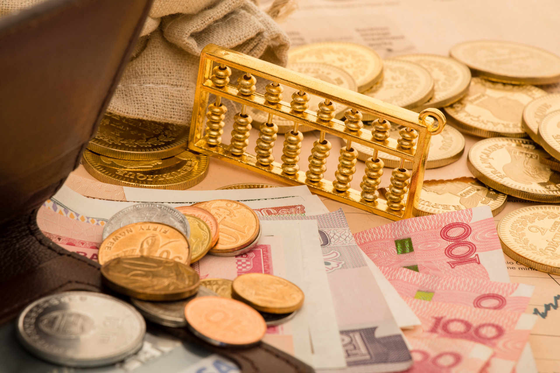 曾经的企业高管拿20万本金去创业，虽然一个小工作室，也不够赔的