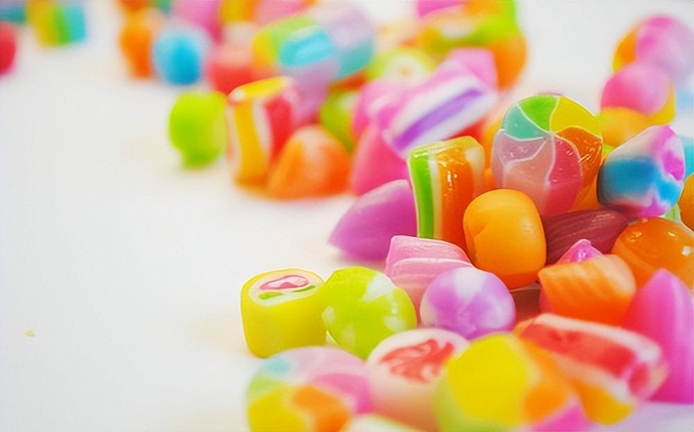 喝了过期酸奶有没有什么影响,酸奶牛奶过期多少天之内可以喝