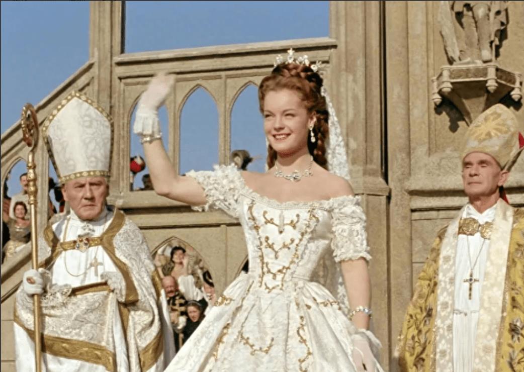 历史上的茜茜公主：比电影中的更漂亮，她是童话中美丽的皇后