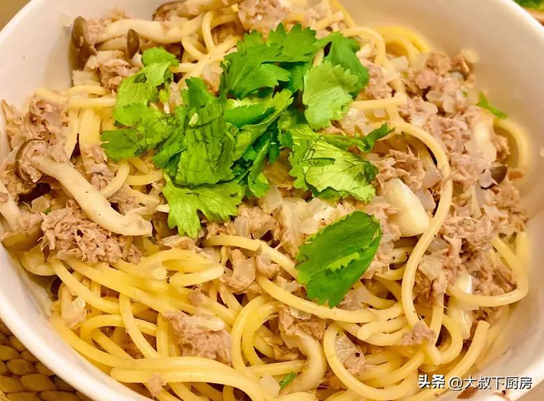 美味又低脂的意大利面,不要酱料的黑胡椒意大利面怎么做