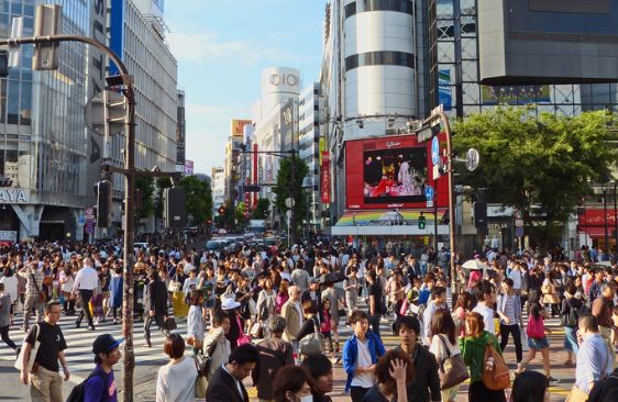 夫妻开餐饮店的流程步骤,夫妻开便利店不加盟需要投资多少