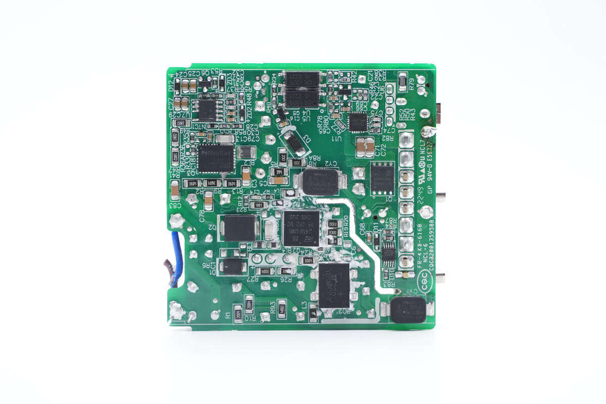 工厂品牌直销，售价489元值不值得买？100W氮化镓充吧拆解