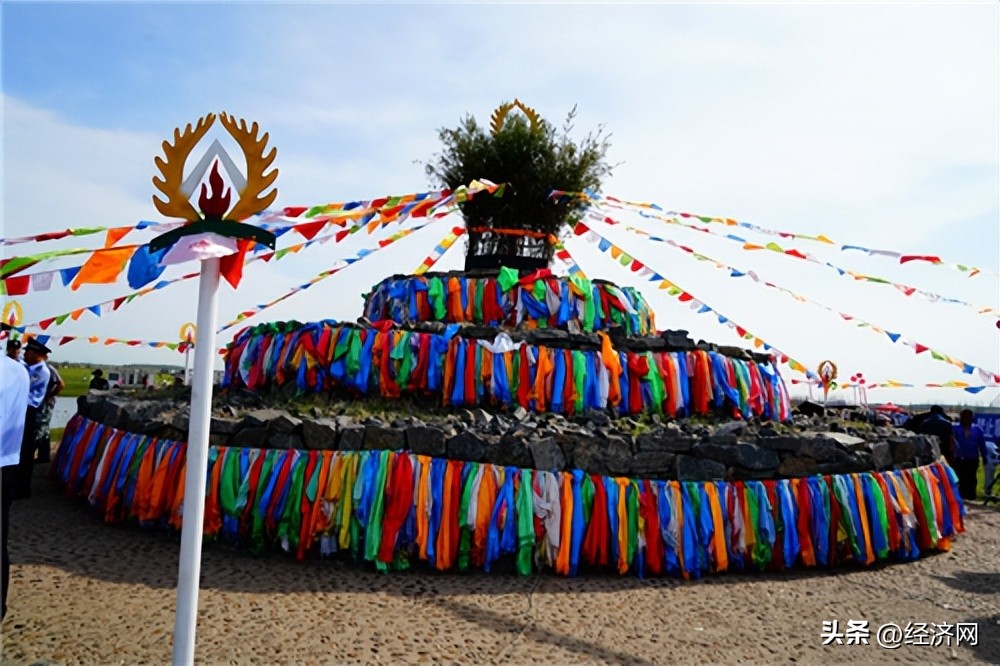 踏歌秋水之城畅享瑟宾风情——讷河市第30届鄂温克族瑟宾节暨民族风情游活动开幕