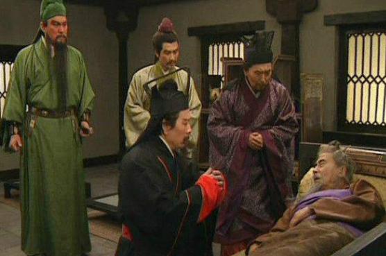 陶谦自己有两个儿子,为什么把徐州让给刘备,他是出于真心的吗?