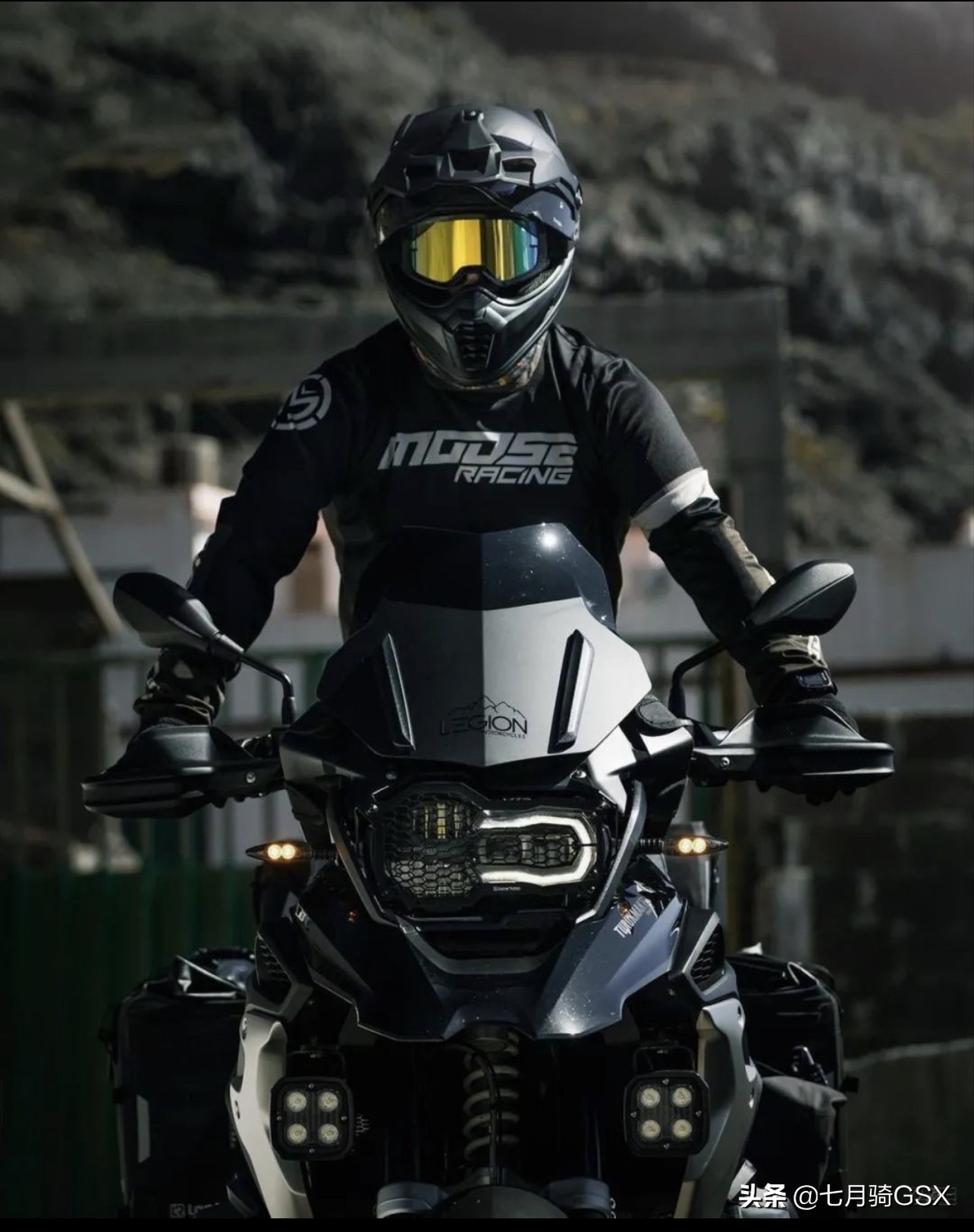 宝马r1250gs四十周年纪念款,宝马r1250gs哪一年值得购买