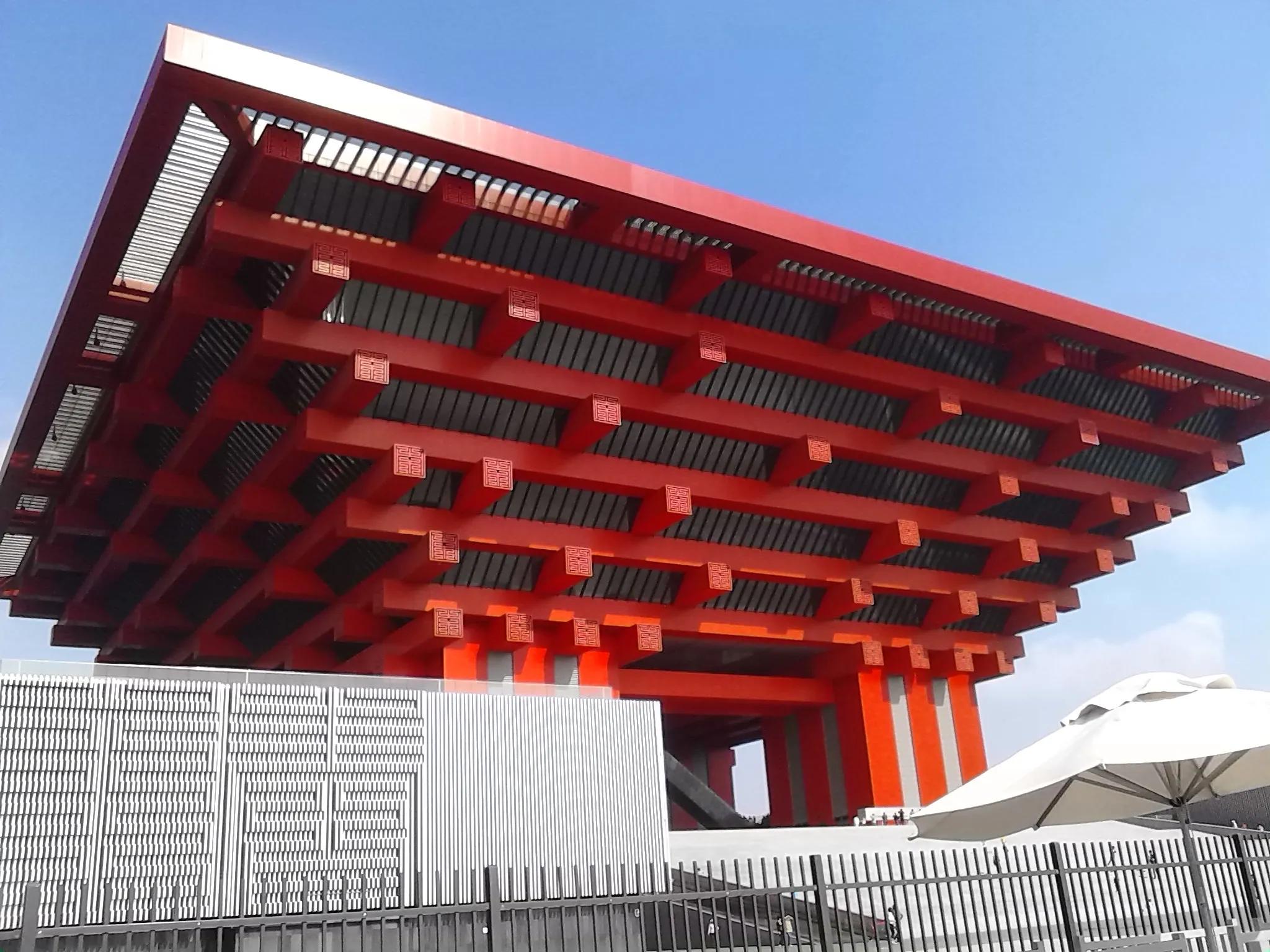 上海十大人气景点有外滩、南京步行街、上海迪士尼乐园…