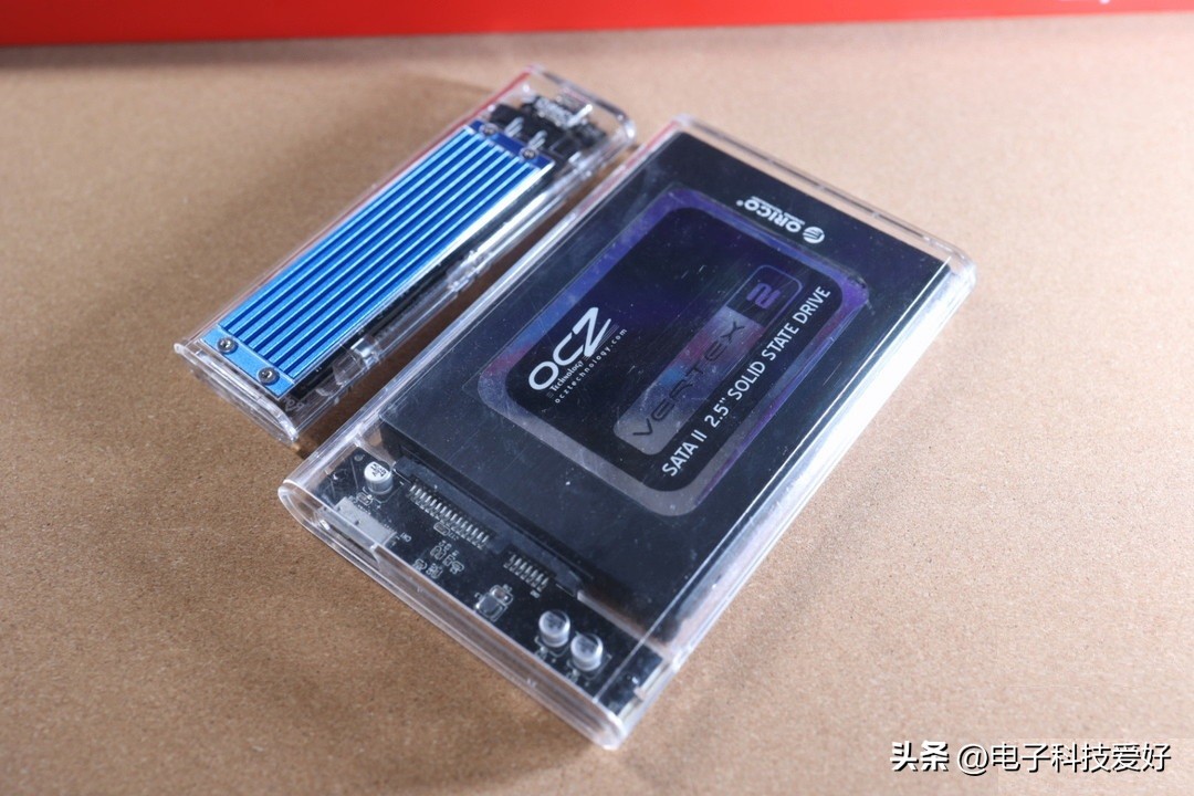 移动硬盘和移动硬盘盒的区别,移动硬盘盒看哪些参数