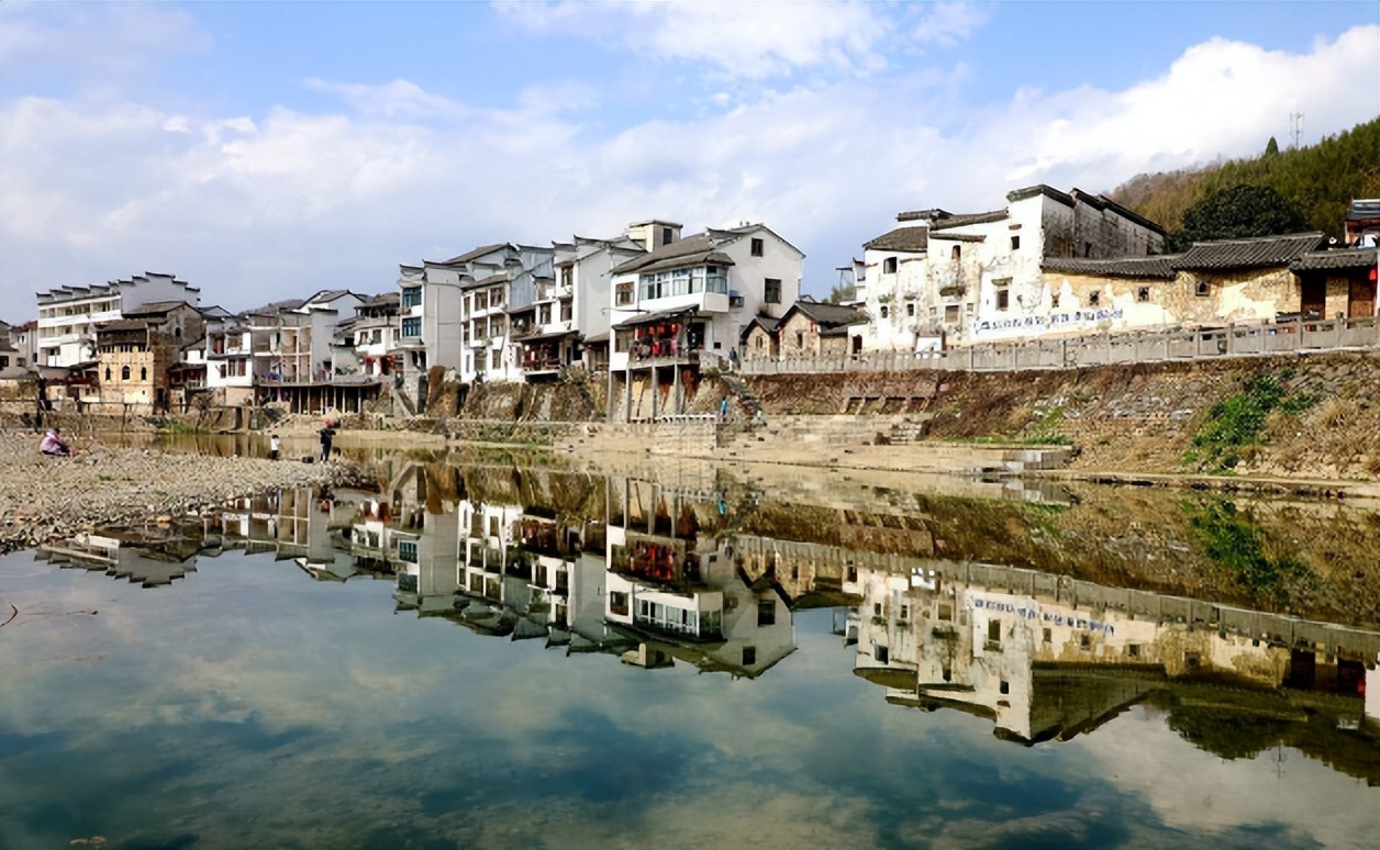 江西黄石镇游玩,龙港市湖前老街