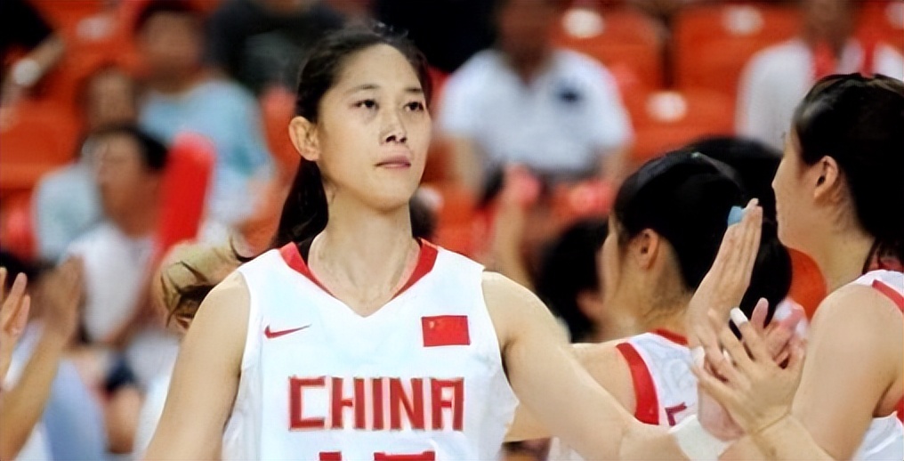 女篮颜值天花板李梦,女篮王思雨成长之路