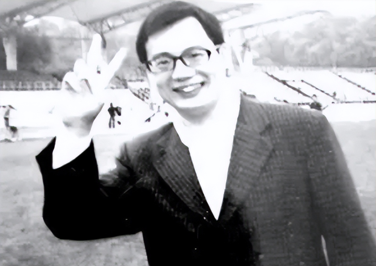 真实事件！12年前湖北男子11天捐精5次后猝死，父亲悲痛索赔400万