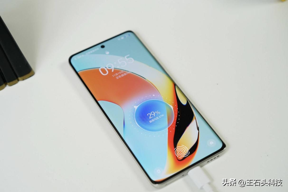 最新千元机性价比最高,全新千元机性价比最高