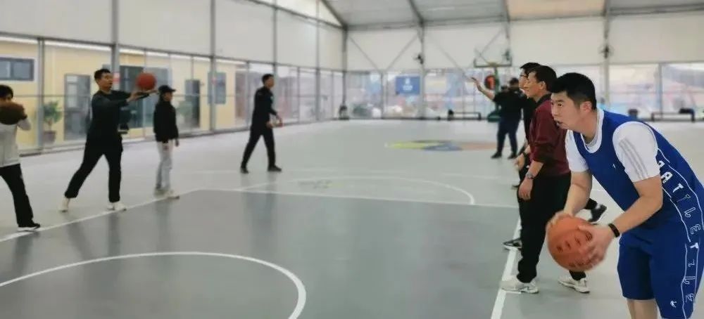 全民健身日健身盛宴点燃运动激情,周末公益养生课