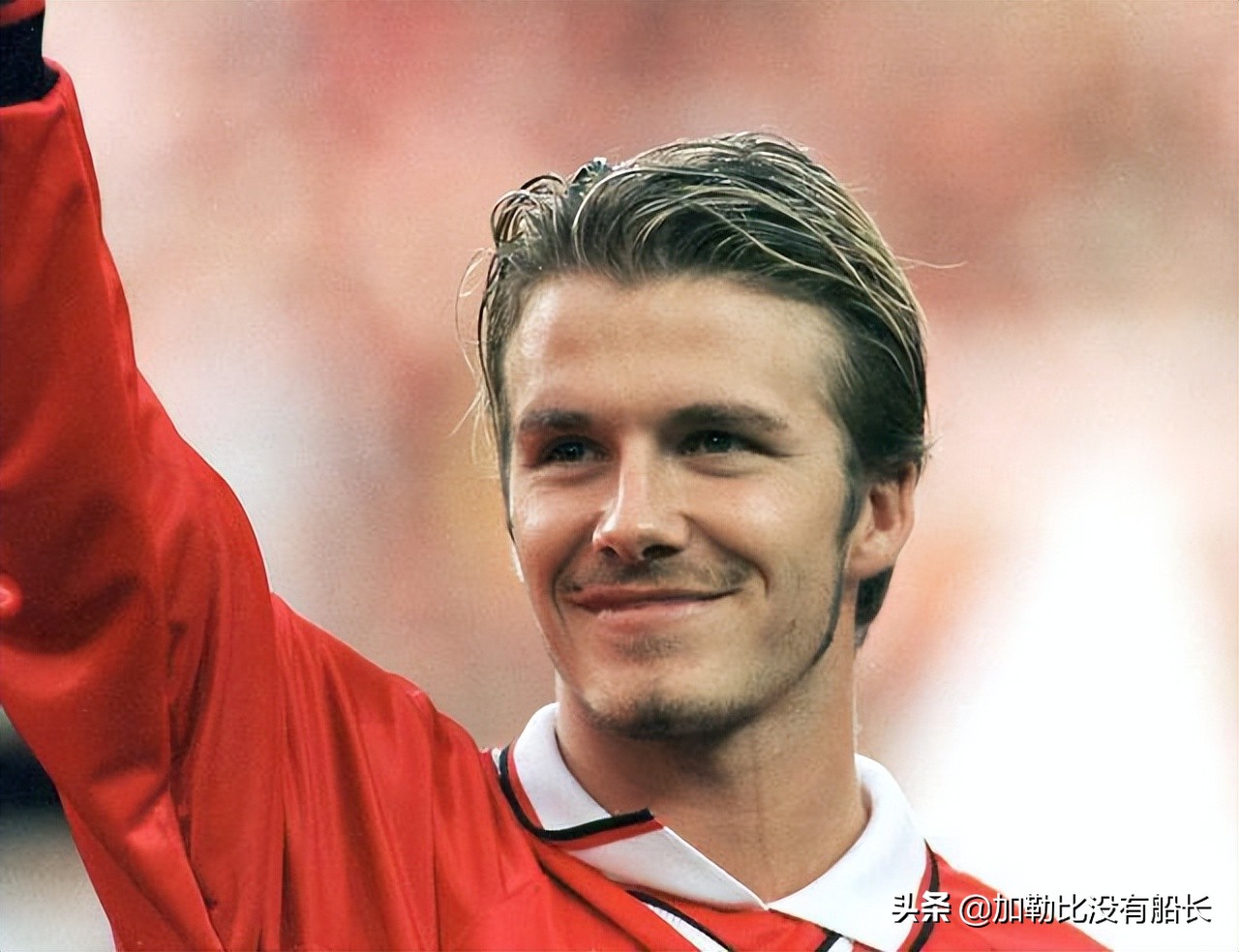 为了梦想加盟皇马,贝克汉姆为什么离开皇马