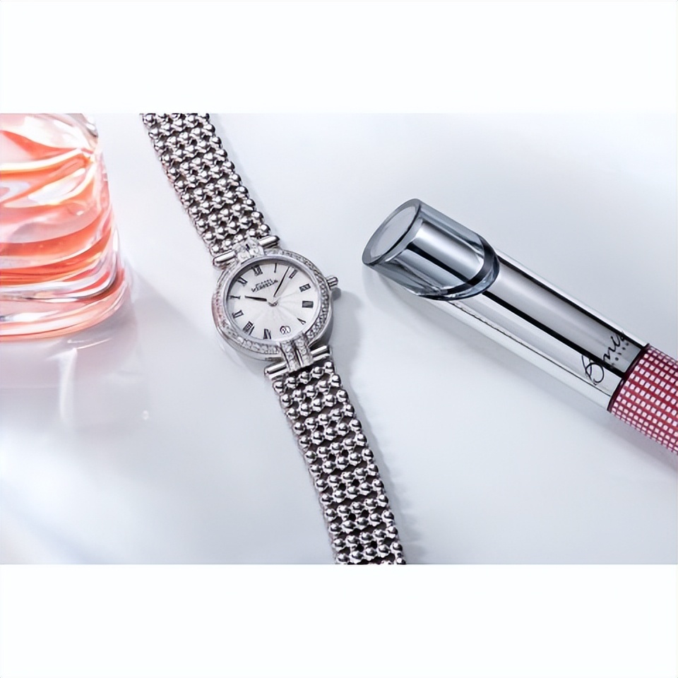 石英表进水怎么最快解决,石英表进水是什么原因