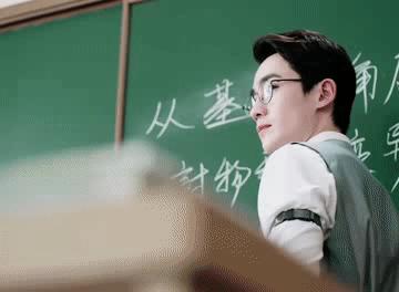 标准桃花眼的男星有哪些,最具桃花眼的男明星有哪些