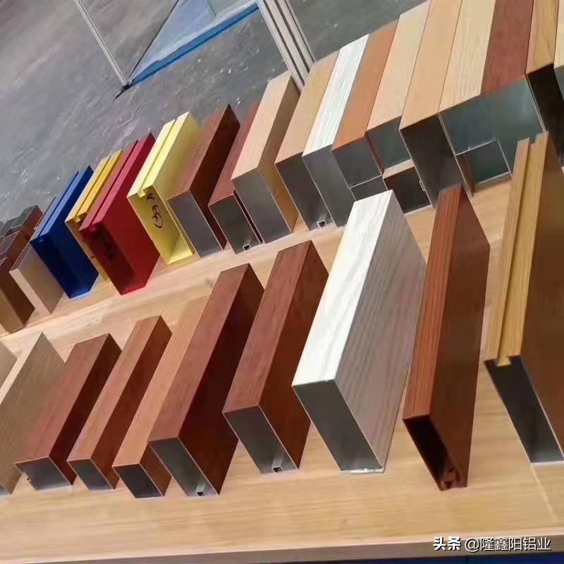 铝方通吊顶人工费多少钱一平方,铝方通吊顶工艺