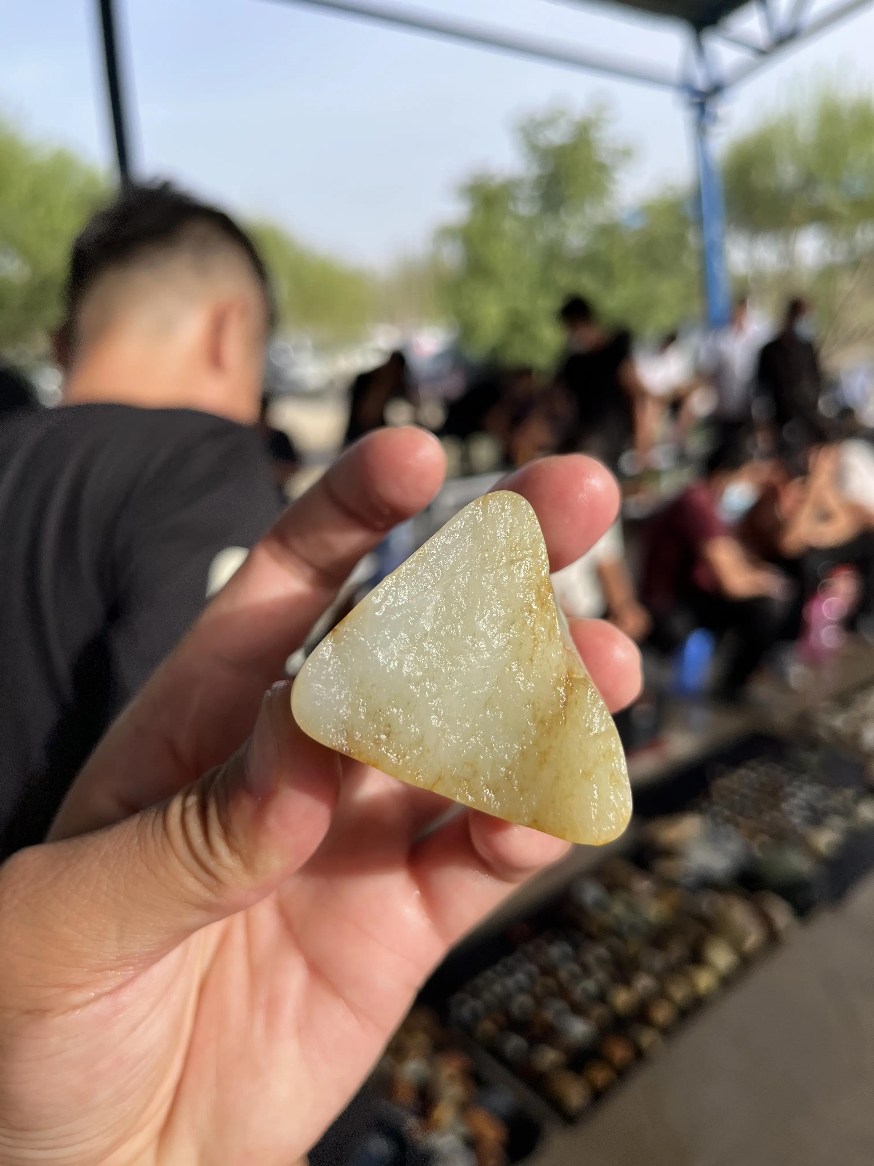 高青白籽料怎么样,青白籽料五大特征