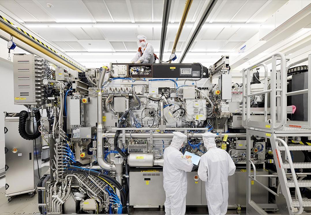 俄罗斯芯片是进口还是美国制裁,俄罗斯军用芯片90%依赖进口