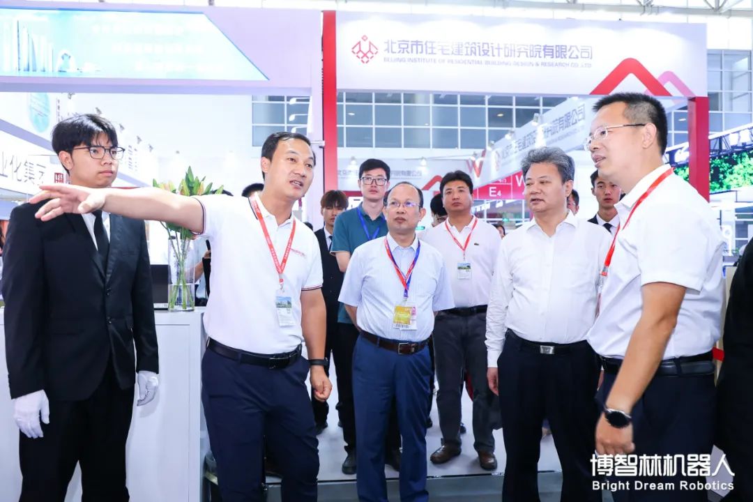 鍗氭櫤鏋楁潹鍥藉己,鏉ㄥ浗寮哄崥鏅烘灄