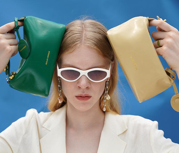 虞书欣同款双肩包平价,虞书欣10元包