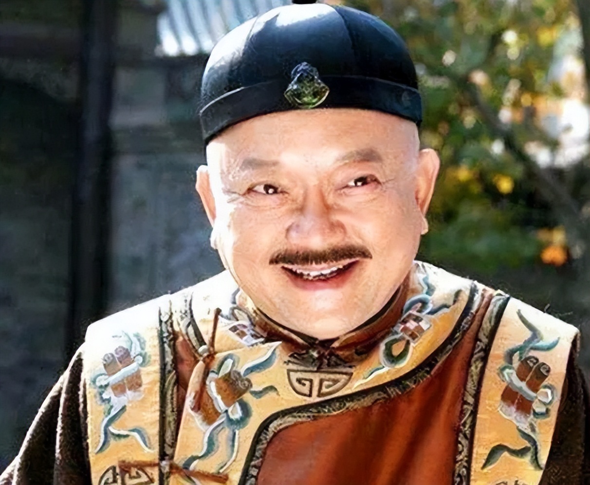 和珅的家产放到现在是多少,和珅的资产相当于现在多少钱