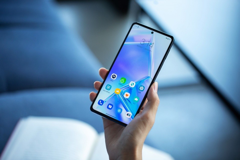 旗舰机电池和千元机电池,千元哪款机器最值得入手