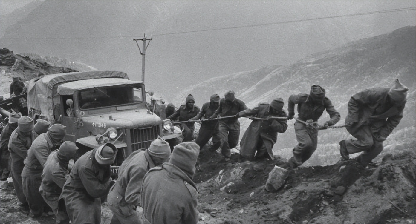 印度*队军**实力和中国差距多大？美专家评价印度：再胡闹等于自杀