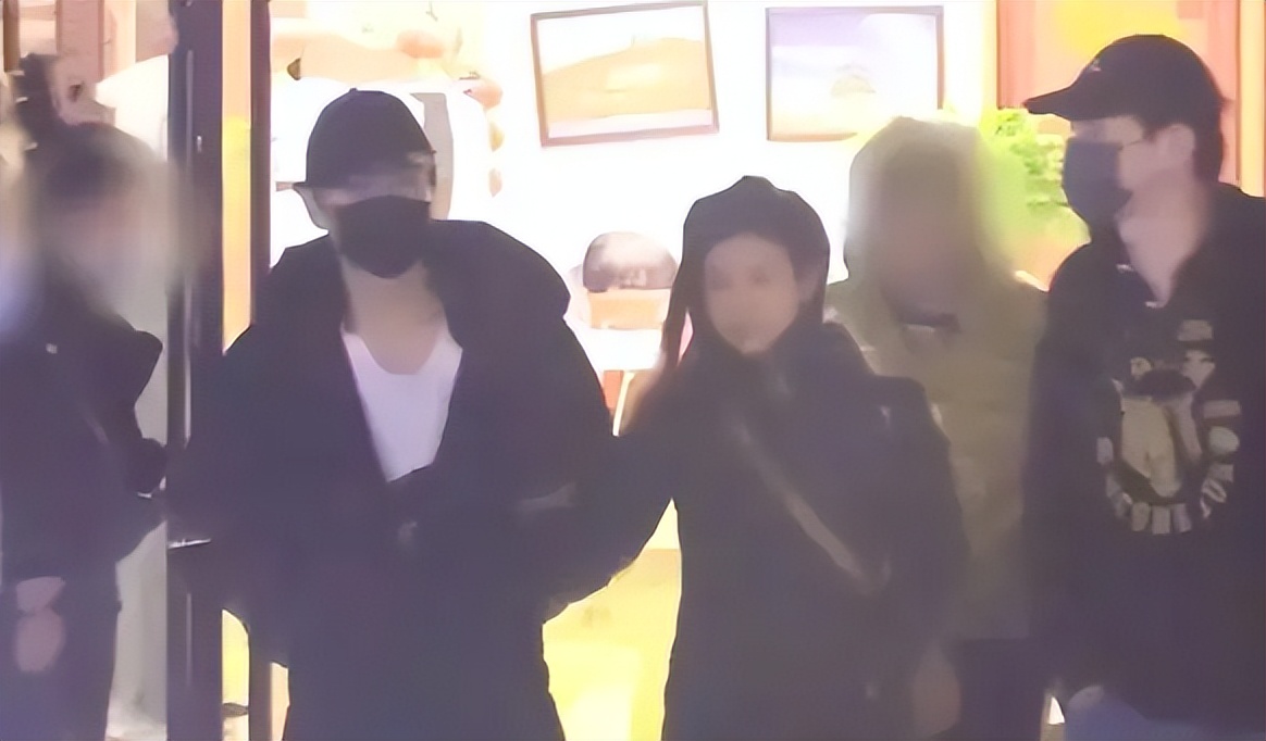 陈晓跟刘亦菲会在一起吗 (陈晓和刘亦菲之前谈过恋爱吗)