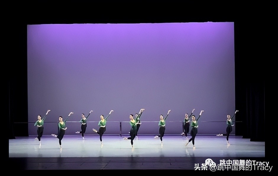 一段身韵,《一条大河》,用舞蹈为红色经典唱赞歌