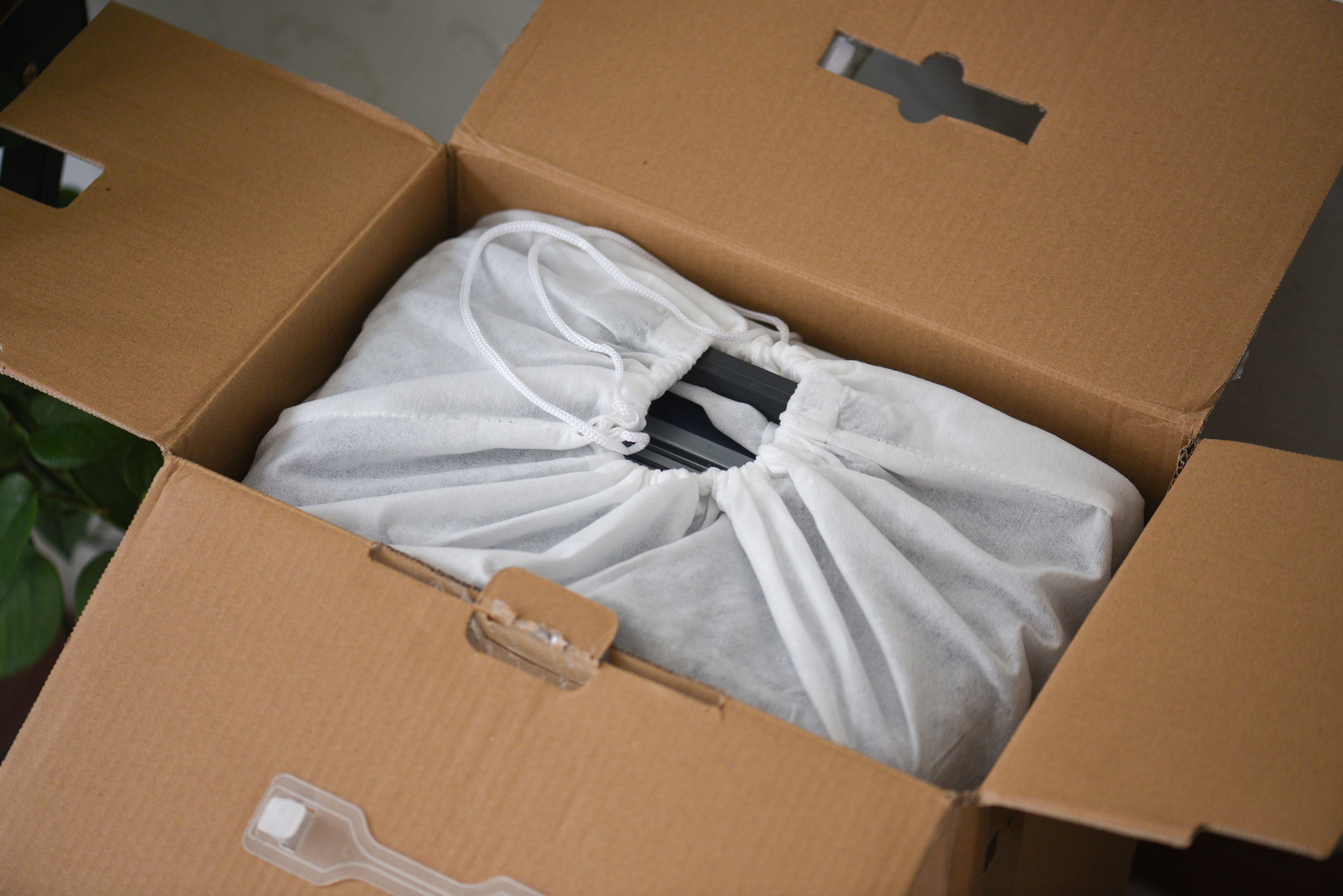 地平线8号26寸行李箱哪个颜色好,地平线8号行李箱20寸有几个款式