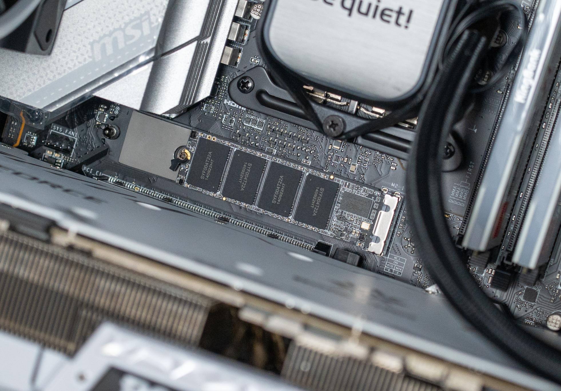 平民法拉利再升级，金百达刃3600CJRRGB内存测评