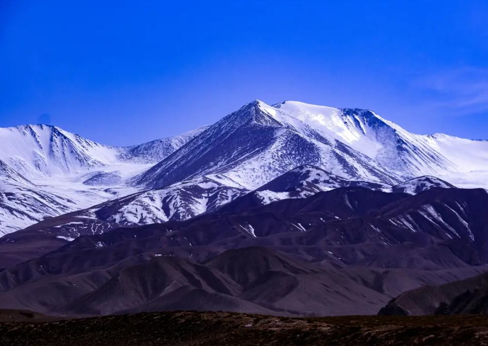 历朝历代最经典的45首豪放词，全都是词中佳作，值得品读和背诵