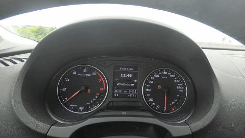 当你告诉车主刹车有安全隐患,开车刹车用得越少越好吗