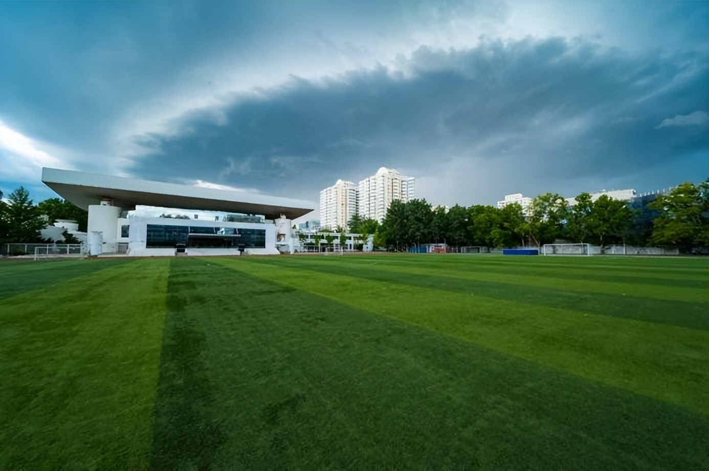 国务院发文支持!这类人才社会急需、缺口巨大,北京名校:专业一流,就业率100%