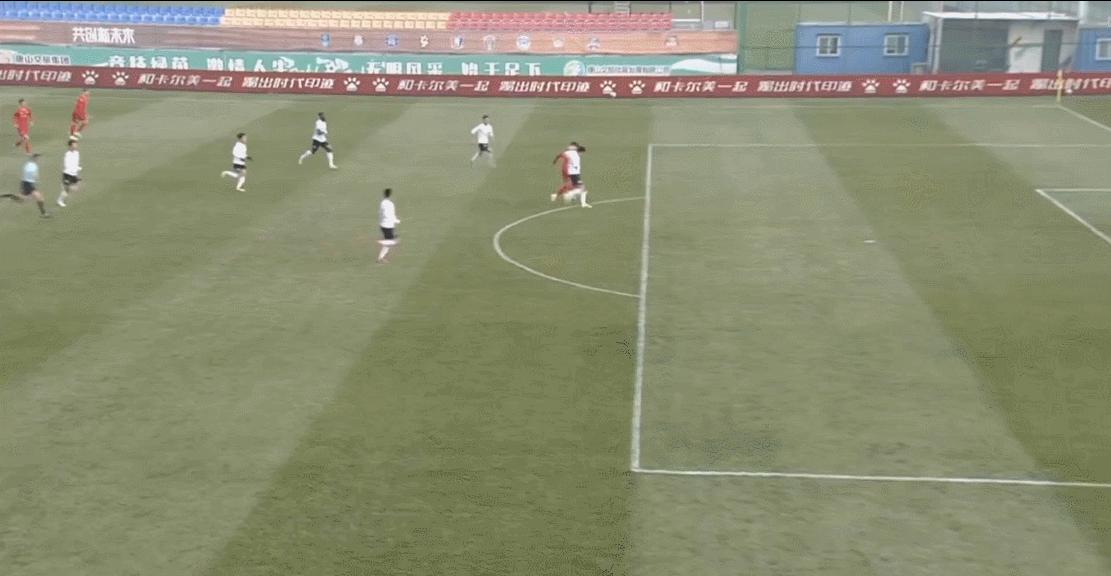 足球比赛直播现场c罗,足球联赛直播c罗回放视频