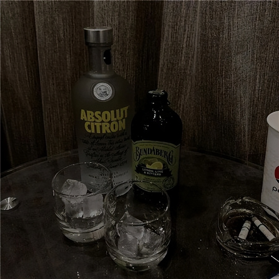 擦干眼泪不要伤悲,擦干眼泪图片