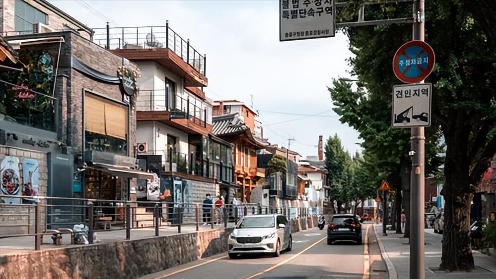 亚洲第一桃色大国：韩国风俗业越扫越黄，每年嫖资达200亿美元