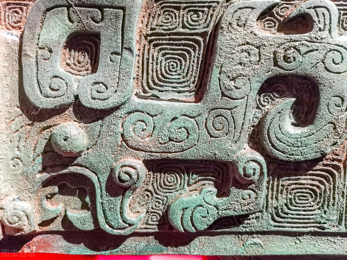 中国古代神话传说关于蛇的神仙,神话故事山海经中的蛇