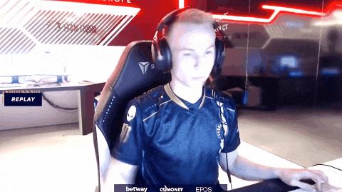 闪光弹进化,闪光弹真实情况