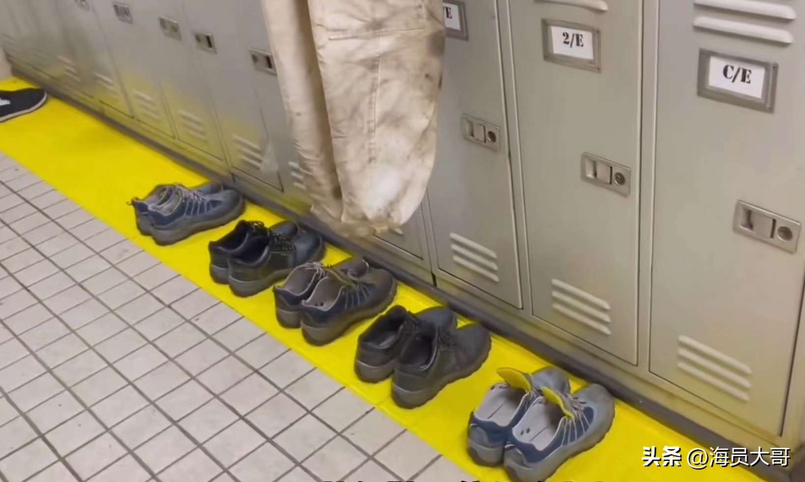 海地是非之地，却是船员最爱去的国度，用一升汽油换50斤螃蟹，爽