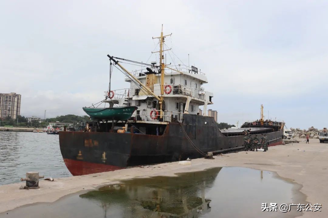 团伙制假金额50多万会判多少年呢,团伙走私涉案金额两亿要判多久