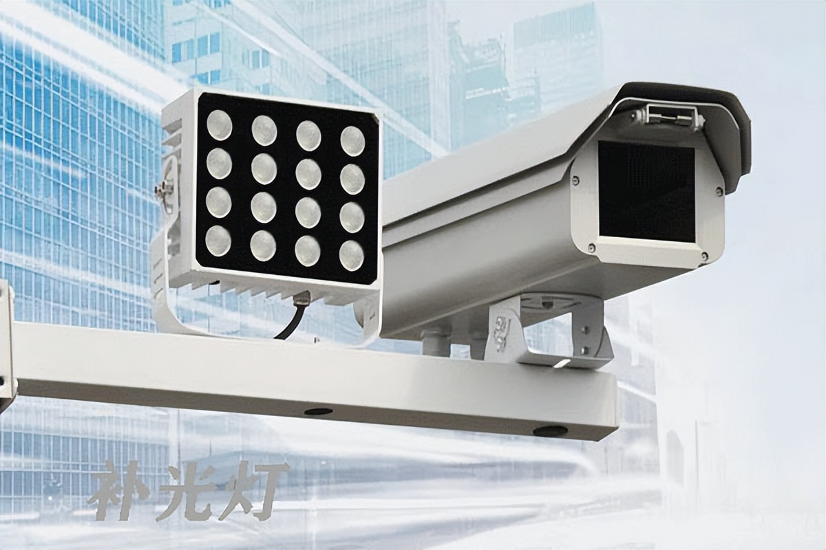 玖珑光电详谈—电子警察专用监控补光灯特点及工作原理